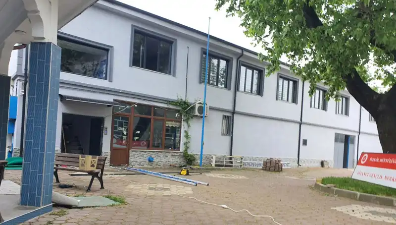 Tabela Takarken 3 Metreden Düşen Adam Hayatını Kaybetti: Detaylar Şok Edici