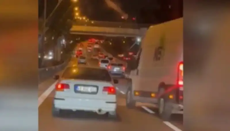Tuzla'da Makas Terörüne Son Verildi: Çarpıp Kaçan Sürücü Tutuklandı!