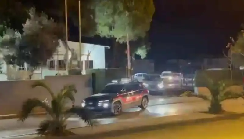 İzmir’de Kapsamlı Operasyon: 141 Hükümlü Tutuklandı!