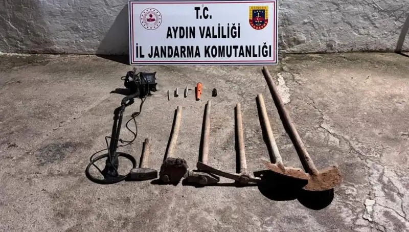 Aydın'da Kaçak Kazı Yapan Şahıslar Suçüstü Yakalandı