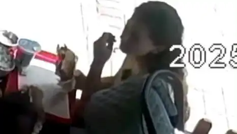 Saçını Tostun İçine Koyarak Şaşkına Çeviren Olay: Gerekçe Ne?