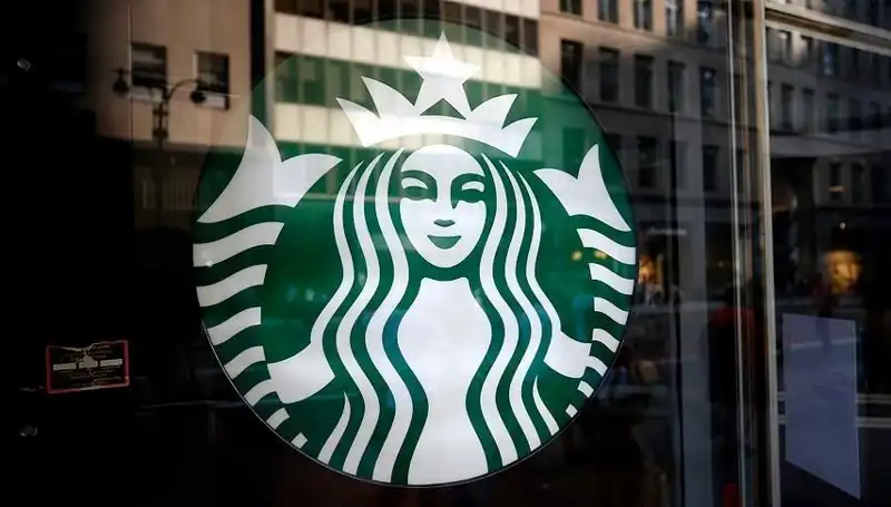 Starbucks’ın Küresel Satışlarında Şok Düşüş: Nedenleri ve Gelecek Beklentileri