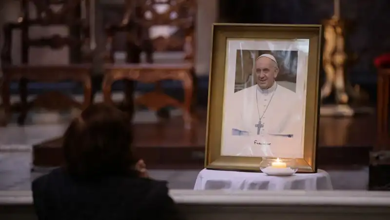 Papa Francis'in Vasiyeti ve Cenaze Töreninin Ayrıntıları İlk Kez Açıklandı!