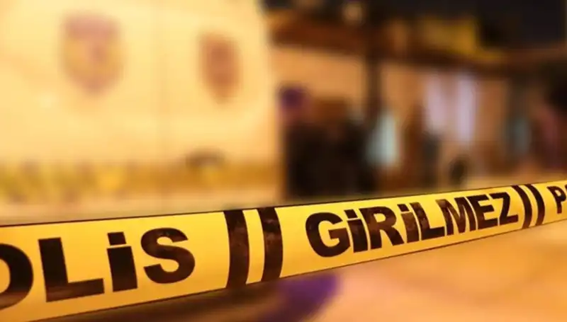 İzmir'de Dehşet Anları: Aile İçinde Düşmanlık Yaraladı, 4 Kişi Hastaneye Kaldırıldı