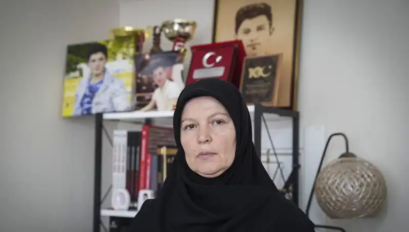 15 Temmuz’un Unutulmaz Şehidi: 16 Yaşındaki Mahir Ayabak’ın Annesinin Bitmeyen Acısı