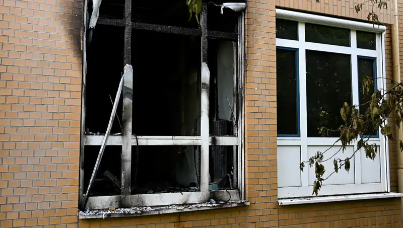 Almanya'daki Hastanede Patlayan Yangın: Üç Can Kaybı ve Sorular