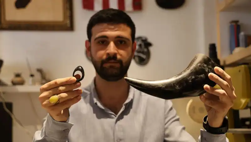Türk Savaşçıların Özel Ekipmanı: Manda Boynuzundan Neler Yapılıyor?