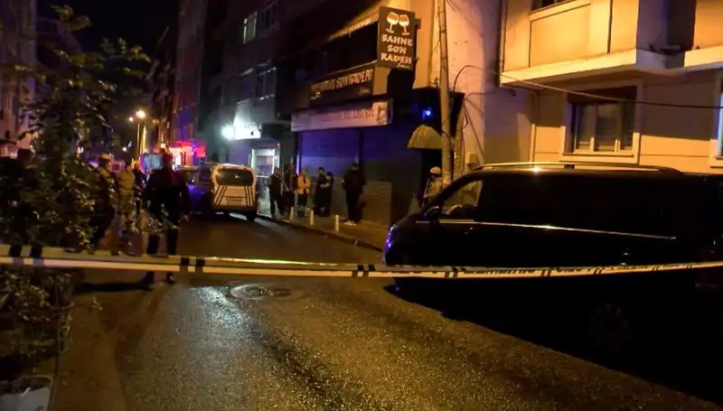 Eğlence Mekanında Şok El Bombalı Saldırı: 10 Yaralı!