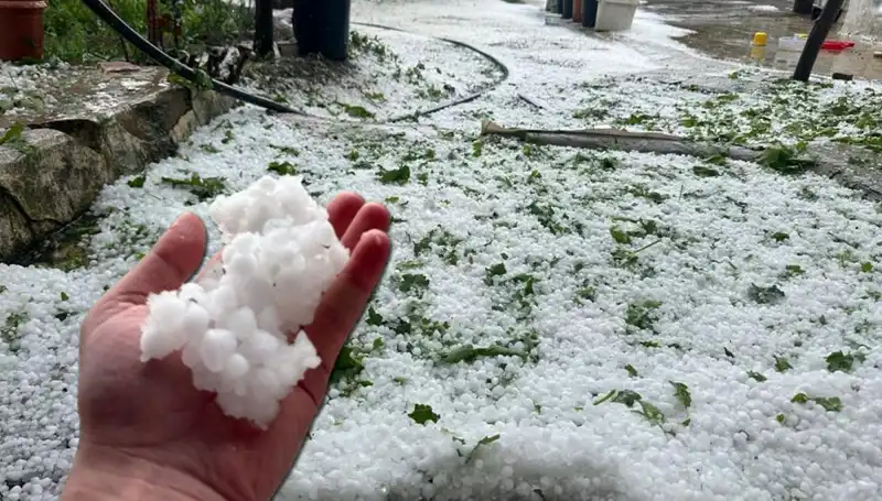 Haziran Ayında Yaşanan Dolu Olayı: Şehir Beyaza Büründü