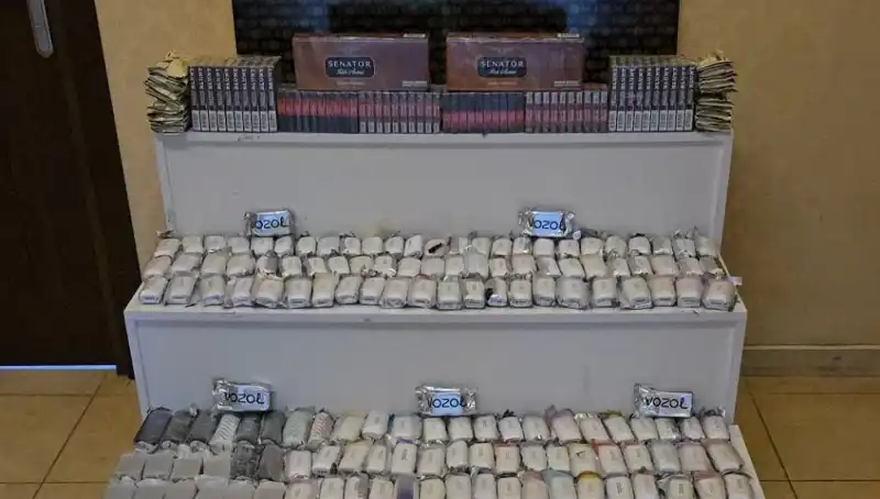Gümrük Kaçağı Sigara Operasyonu: Binlerce Paket Ele Geçirildi